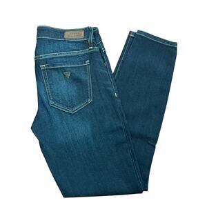 Guess Power Curvy Mid Rise Ultra skinny Leg 26 Short NWT